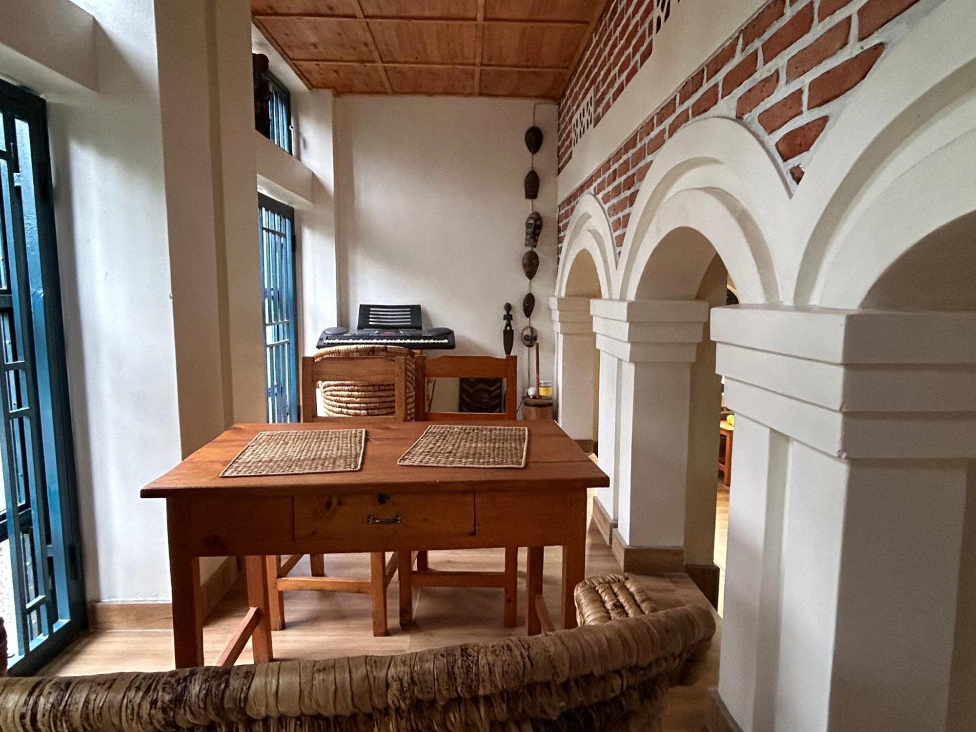 Stany'S Apartments Butare Buitenkant foto